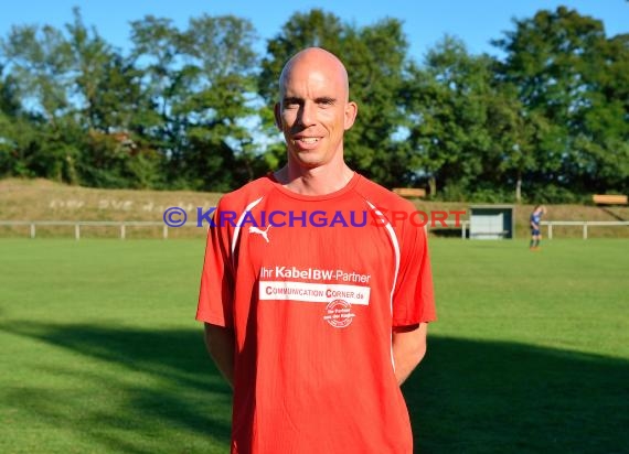 Fussball Regional Saison 2016/17 Spieler-Trainer-Funktionäre (© Fotostand / Loerz)